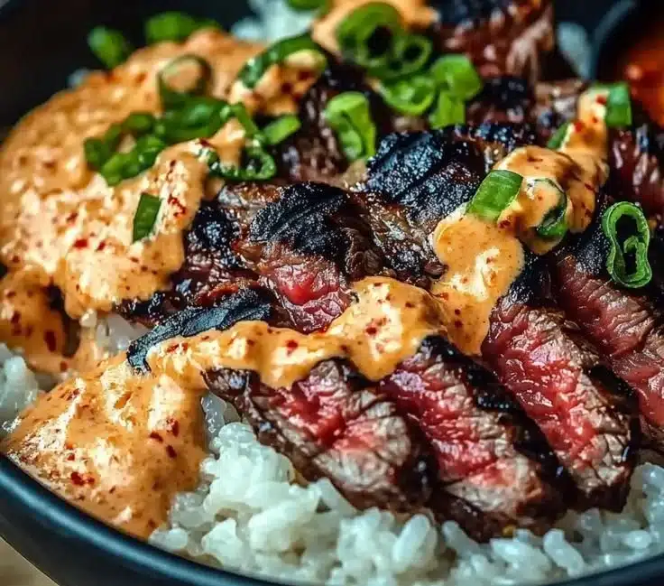 Irresistibly Easy Korean BBQ Steak Rice Bowls with Spicy Cream Sauce