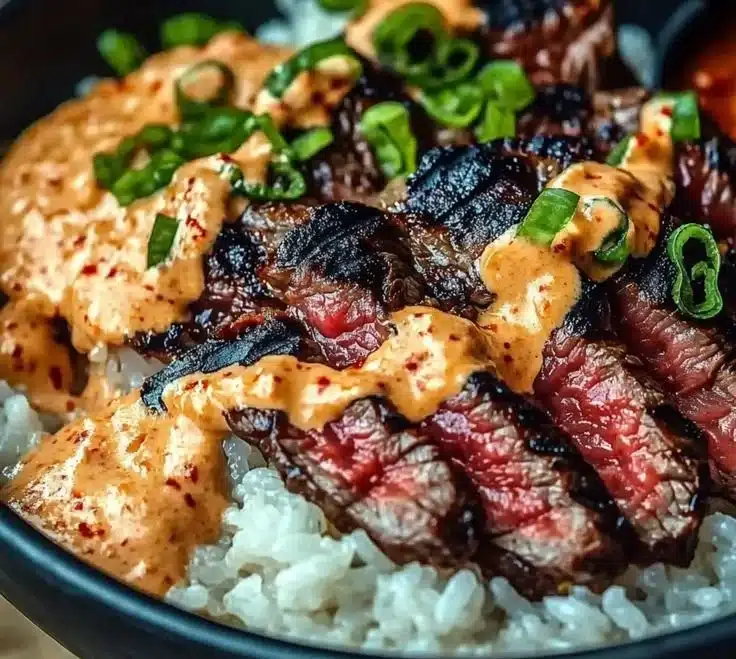 Irresistibly Easy Korean BBQ Steak Rice Bowls with Spicy Cream Sauce