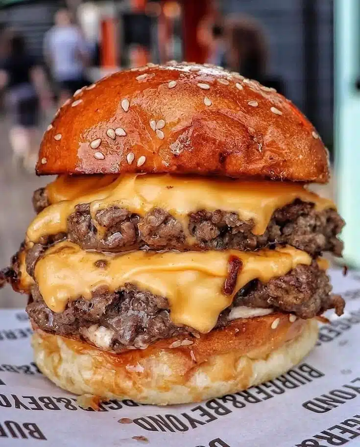Double Cheeseburger