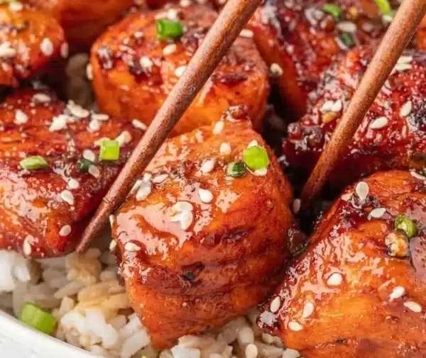 Honey Garlic Salmon Bites
