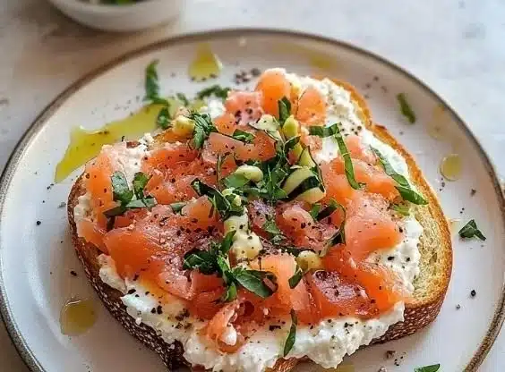 Smoked Salmon Cottage Cheese Toast