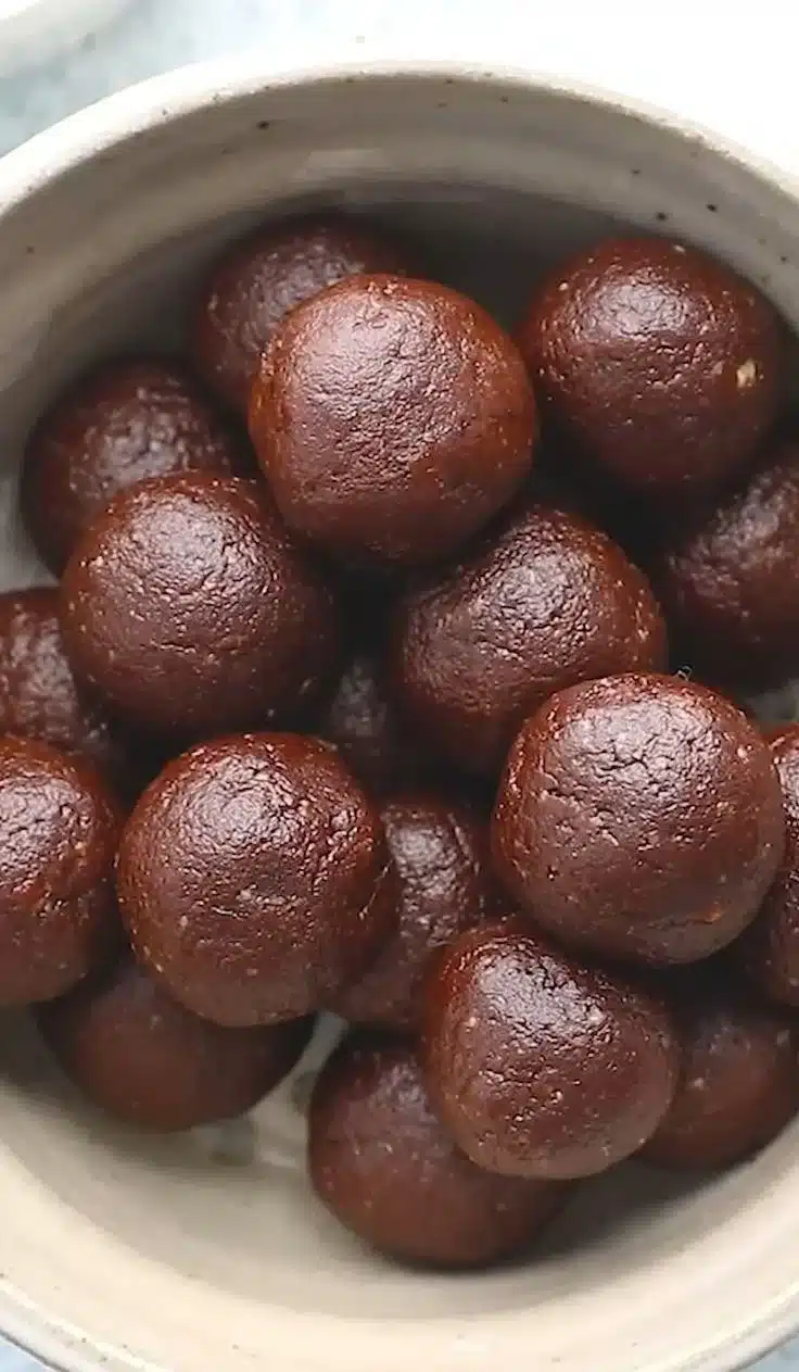 Chocolate Date Balls with Walnuts