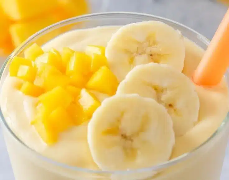 Extra Creamy Mango Banana Smoothie