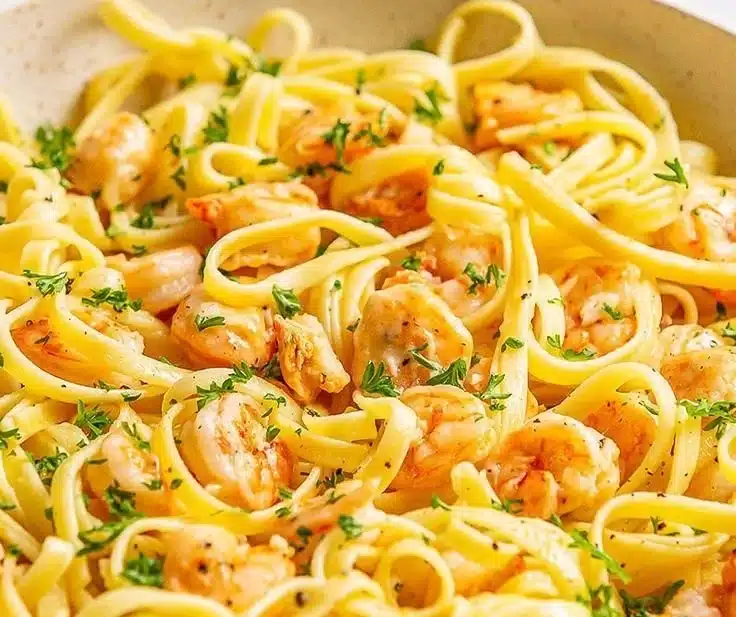 Garlic Butter Shrimp Pasta