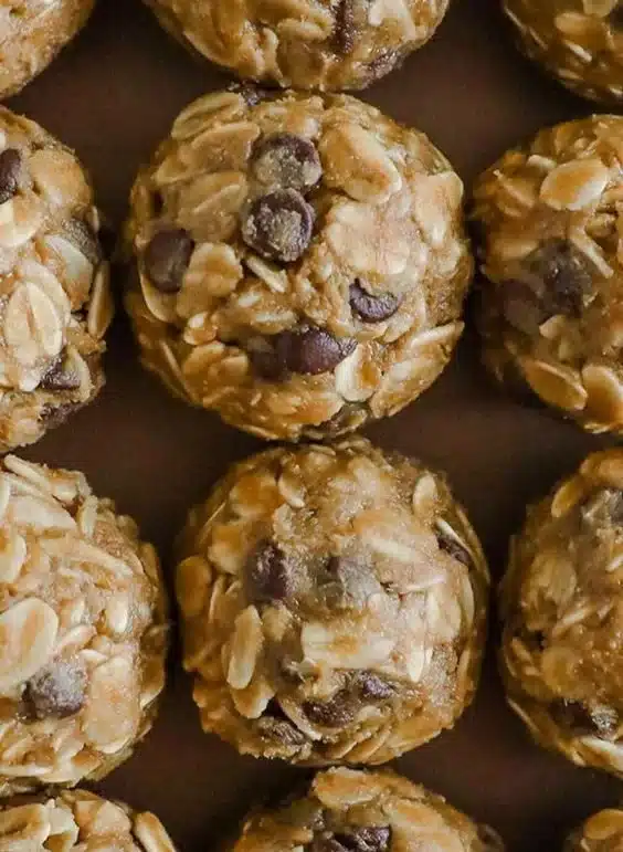 Peanut Butter Oatmeal Balls