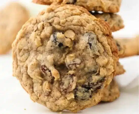 Soft & Chewy Oatmeal Raisin Cookies