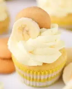 Banana Cream Cupcakes
